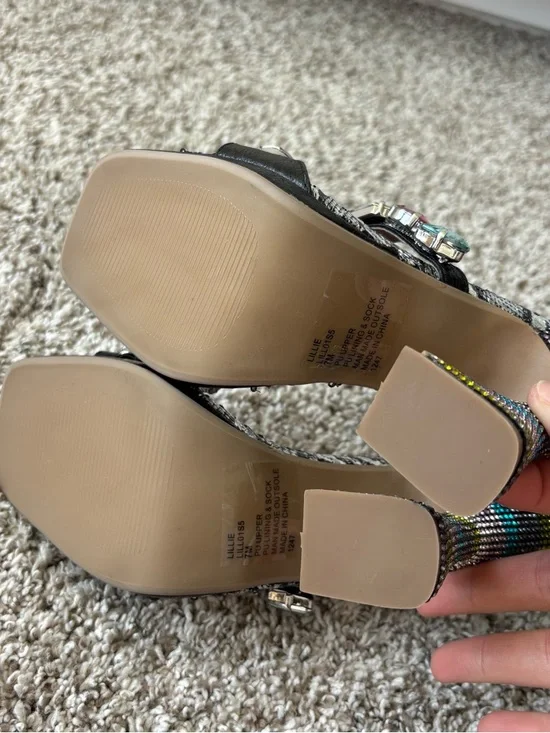 NIB Betsey Johnson Women's Lillie Jewel Detailing High Heel Dress Sandals Size 7 - Picture 8 of 10